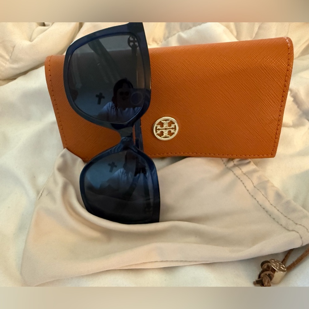 Tory Burch Orange Clutch with Navy Sunglasses